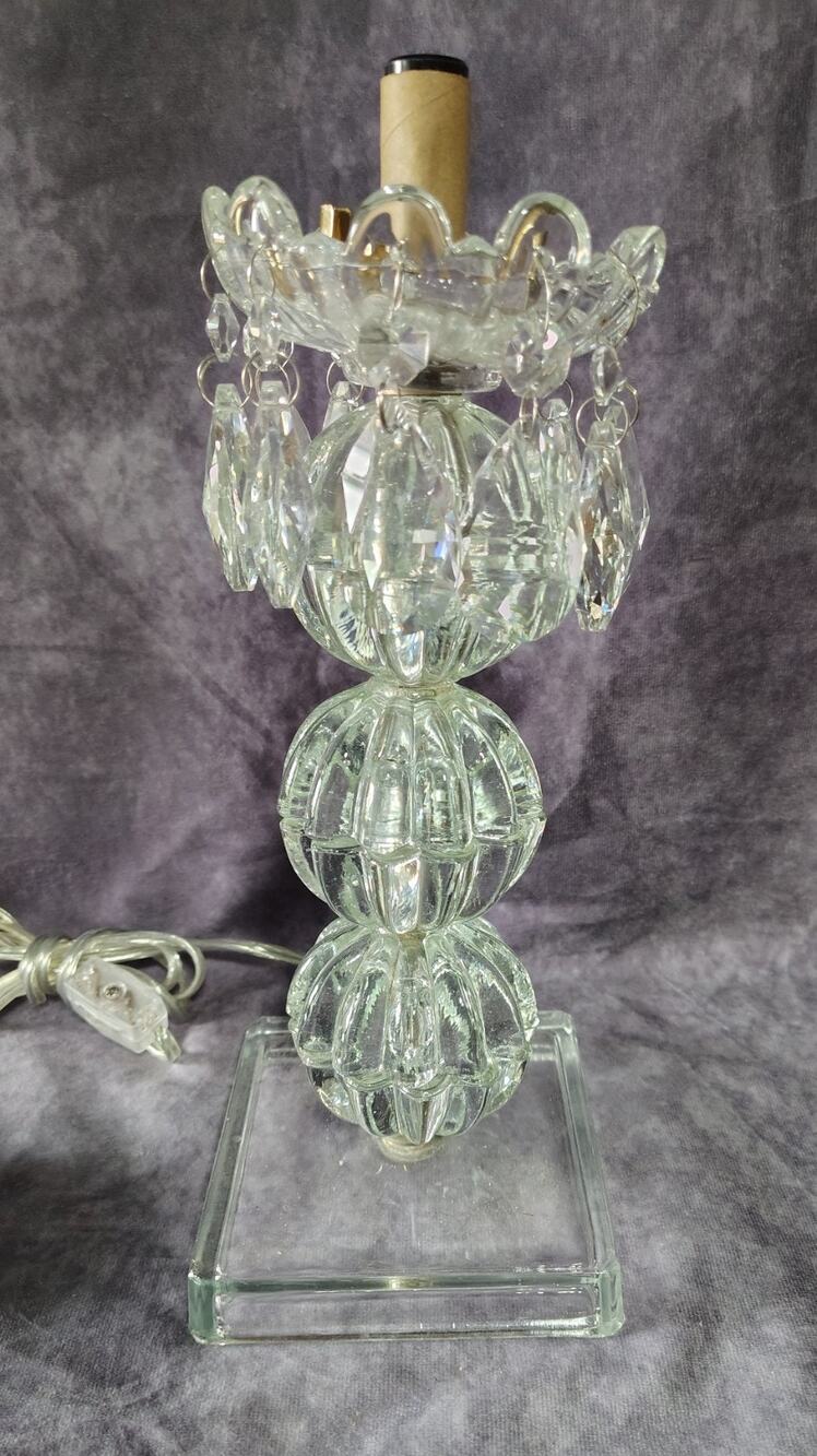 Vintage Crystal Accent Lamp with Hanging Cut Glass Prisms